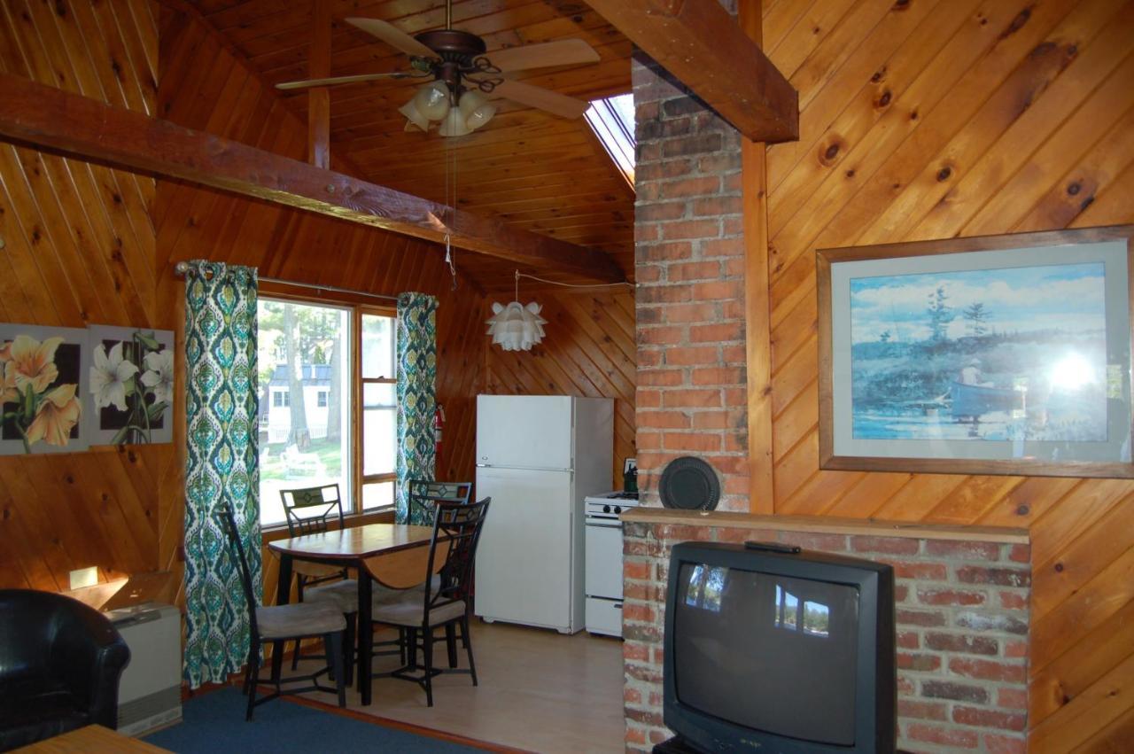 Sebago Lake Lodge & Cottages North Windham Extérieur photo